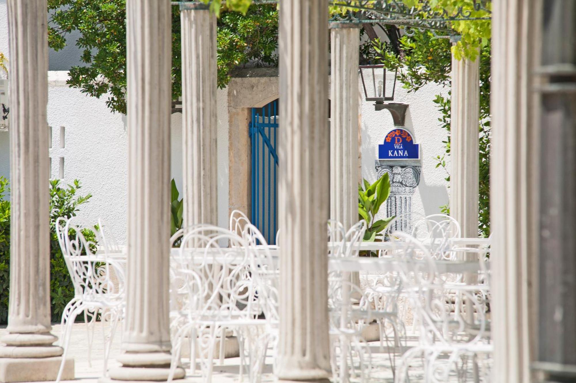 Hotel Slovenska Plaza Budva Exterior foto